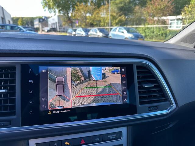Seat ATECA 1.5 TSI FR Business Intense Pano Trekhaak 360 camera Cupra velgen!