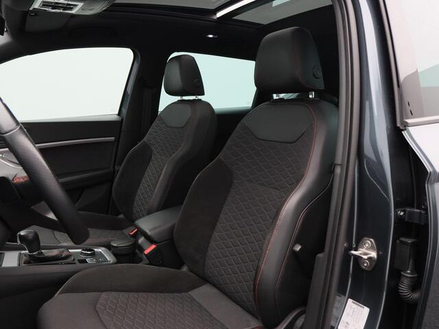 Seat ATECA 1.5 TSi 150 Pk Automaat FR Business Intense | Trekhaak | Panorama dak | 360 Camera | Beats Audio | 19 Inch |