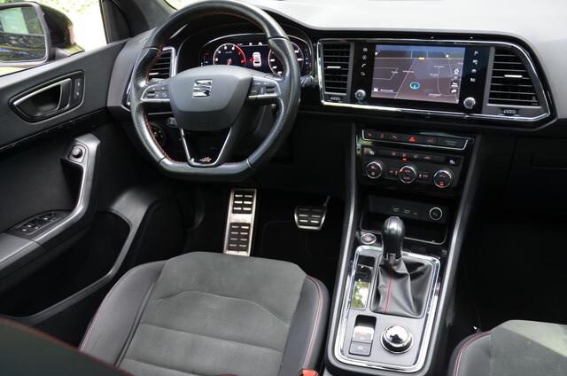 Seat ATECA 1.5 TSI FR Business Intense Automaat/Navi/Led/Pdc/Ecc/Panoramadak/Virtueel dashboard/cruise control adaptief met Stop&Go/Audio installatie premium/Trekhaak/Achteruitrijcamera