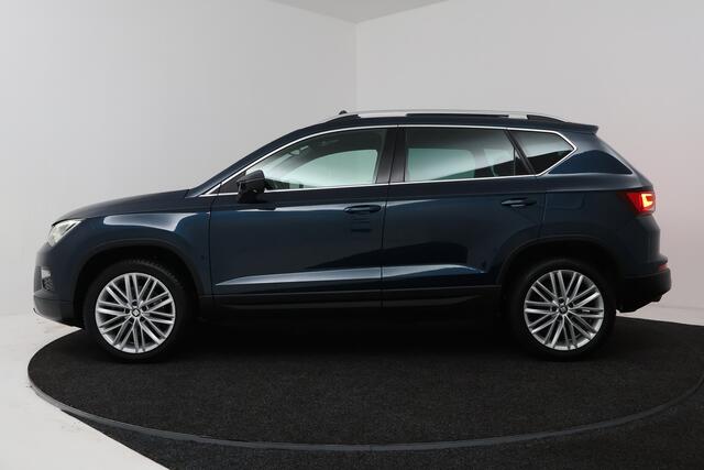 Seat ATECA 1.4 EcoTSI Xcellence (PANORAMADAK, CAMERA, STOELVERWARMING, TREKHAAK)