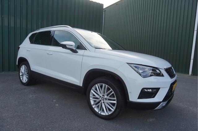Seat ATECA 1.5TSI 150pk Xcellence Intense + Panoramadak/ 360 Camera/ LED/ Trekhaak/ Navi/ Garantie