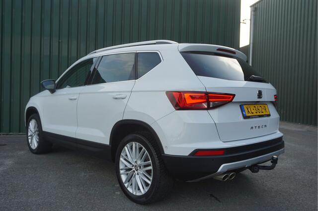 Seat ATECA 1.5TSI 150pk Xcellence Intense + Panoramadak/ 360 Camera/ LED/ Trekhaak/ Navi/ Garantie