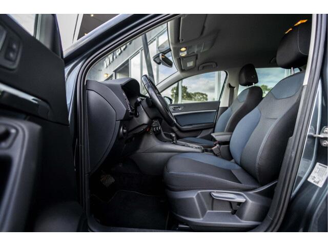Seat ATECA 1.4 EcoTSI Style Business Intense | DSG | Trekhaak | Camera | LED