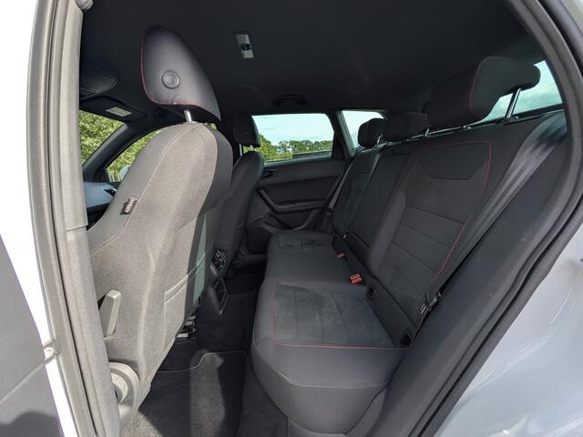 Seat ATECA 1.5 150PK FR | Trekhaak | Navi | Camera's | LED | Alcantara | Stoelverw. | Climate Control | ACC | Virtual Cockp.