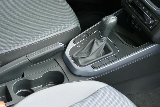 Seat Arona 1.0 TSI Xcellence. Navi, Clima, Cruise, Stoelverw, Led Koplampen, 17"LMV, Park Sensors