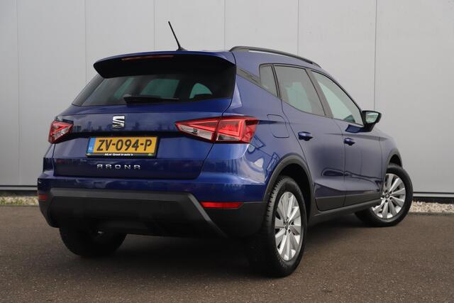 Seat Arona 1.0 TSI Style Business Intense Keyless Navigatie Clima Adaptive Cruise Stoelverwarming 16 inch LMV Carplay Android Bluetooth PDC