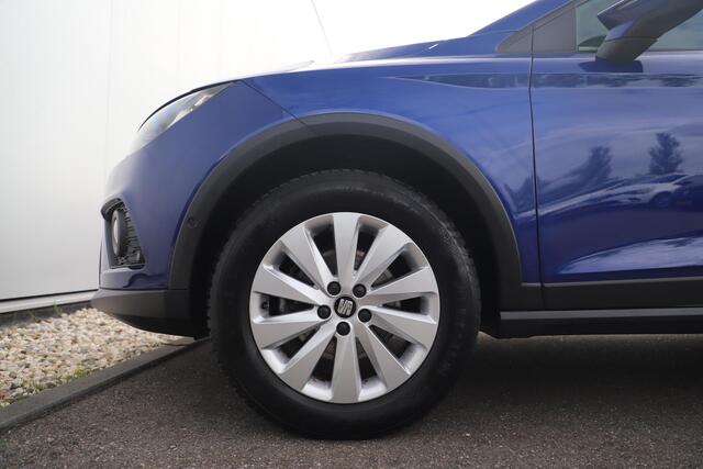 Seat Arona 1.0 TSI Style Business Intense Keyless Navigatie Clima Adaptive Cruise Stoelverwarming 16 inch LMV Carplay Android Bluetooth PDC