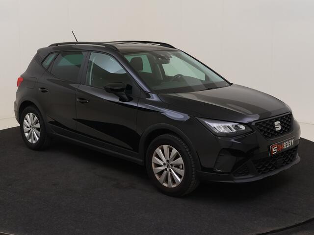 Seat Arona 1.0 TSI Style / NAVI / CARPLAY / PARKEER SENSOREN