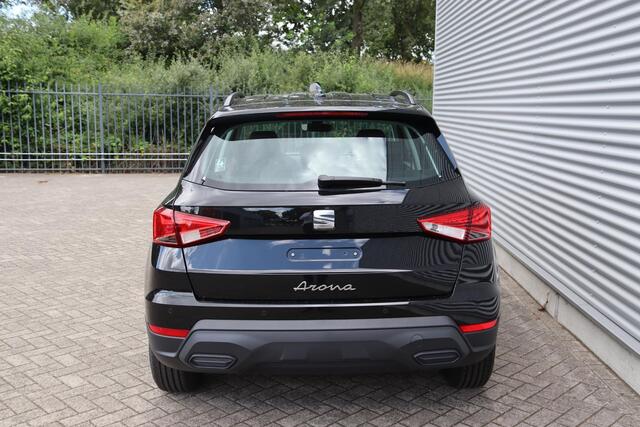 Seat Arona Reference 1.0 70 kW / 95 pk EcoTSI SUV 5 versn. Ha nd