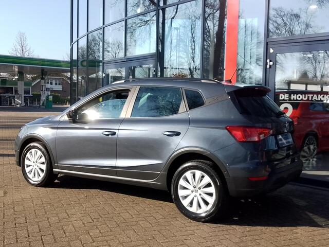 Seat Arona 1.0 EcoTSI Style | Navigatie | Apple Carplay | ECC | PDC + Camera | LM Velgen