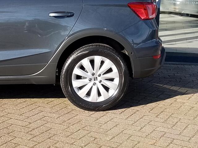 Seat Arona 1.0 EcoTSI Style | Navigatie | Apple Carplay | ECC | PDC + Camera | LM Velgen