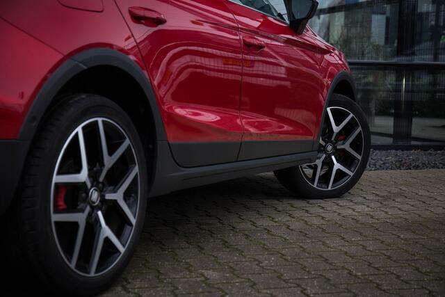 Seat Arona 1.0 TSI FR Business Intense Plus , Adap. cruise, Virtual cockpit, Achteruitrijcamera,