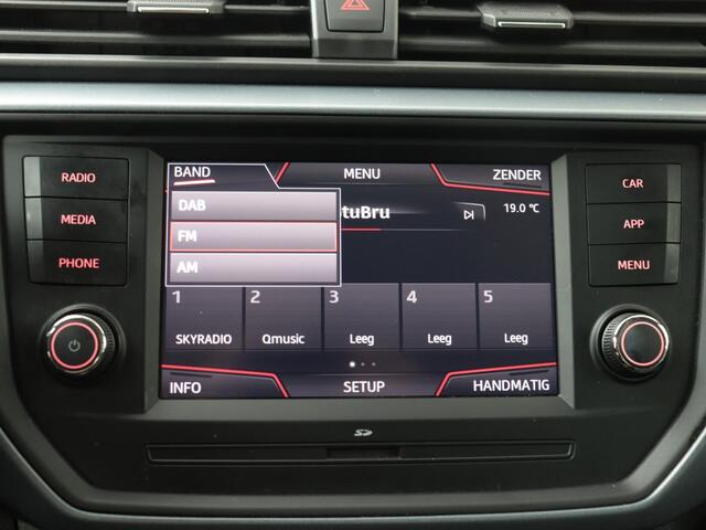 Seat Arona 1.0 TSI Style | 95 PK | Apple CarPlay / Android Auto | Cruise control | Navigatie |