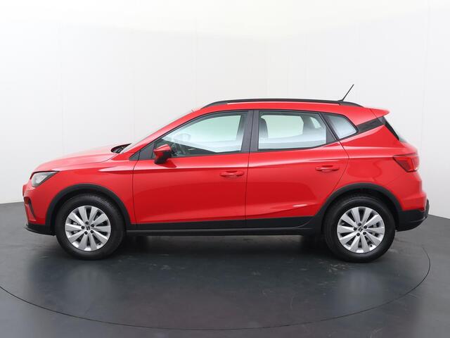 Seat Arona 1.0 TSI Style | 95 PK | Trekhaak | Apple CarPlay / Android Auto | Parkeersensoren achter |