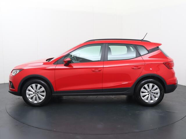 Seat Arona 1.0 TSI Style | 95 PK | Trekhaak | Apple CarPlay / Android Auto | Parkeersensoren achter |