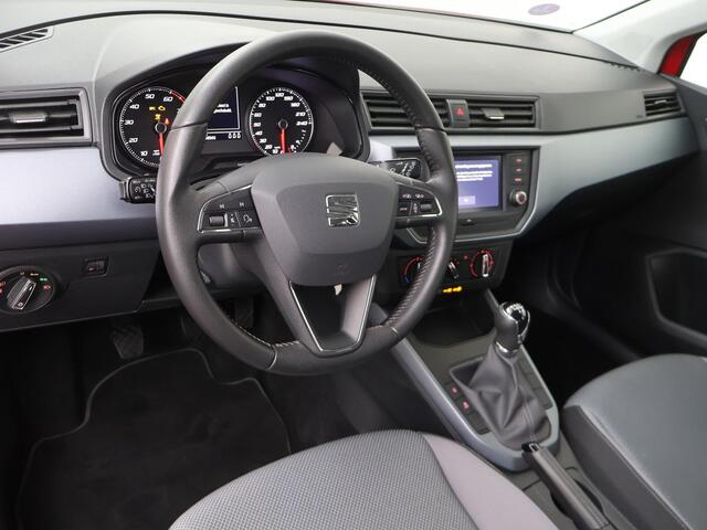 Seat Arona 1.0 TSI Style | 95 PK | Trekhaak | Apple CarPlay / Android Auto | Parkeersensoren achter |