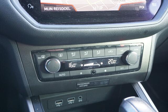 Seat Arona 1.0 TSI FR Automaat Intense | LEDER | CAMERA | ADAPT. CRUISE | ECC |