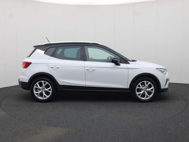 Seat Arona 1.5TSI/150PK FR DSG · Climatronic · Camera+Parkeersensoren · Stoelverwarming · App connect