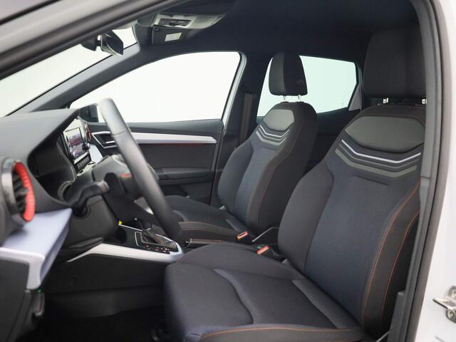 Seat Arona 1.5TSI/150PK FR DSG · Climatronic · Camera+Parkeersensoren · Stoelverwarming · App connect