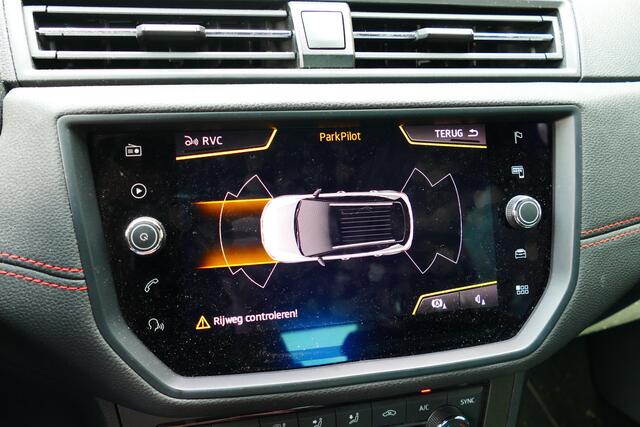 Seat Arona 1.0 TSI FR Xcellence Intense. Navi, Camera, Clima, Cruise, Haak 1100kg