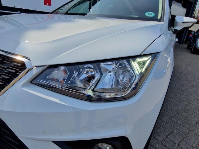 Seat Arona 1.0 TSI STYLE Climate Adaptive-Cruise Apple Car Play Topstaat