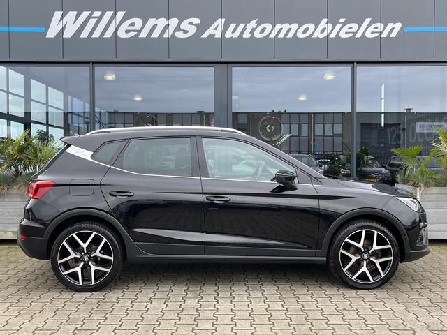 Seat Arona 1.5 TSI EVO FR Business Intense Camera, Afneembare Trekhaak & Adaptive Cruise