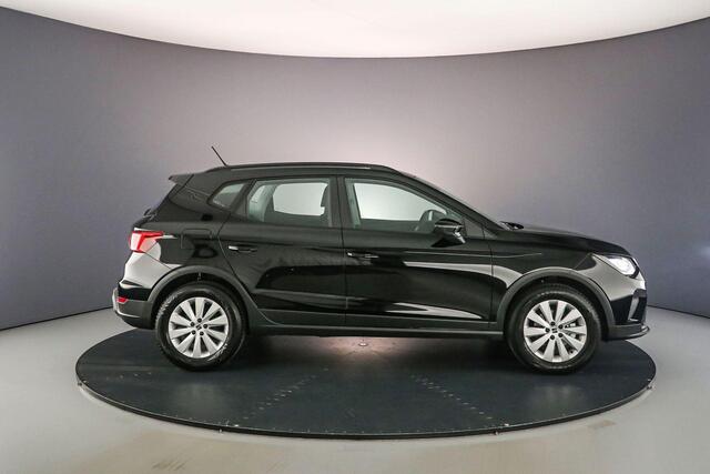 Seat Arona Reference 1.0 TSI 95pk Cruise control, Parkeersensor achter, Airco, DAB, Radio, Bluetooth, App connect, LED koplampen