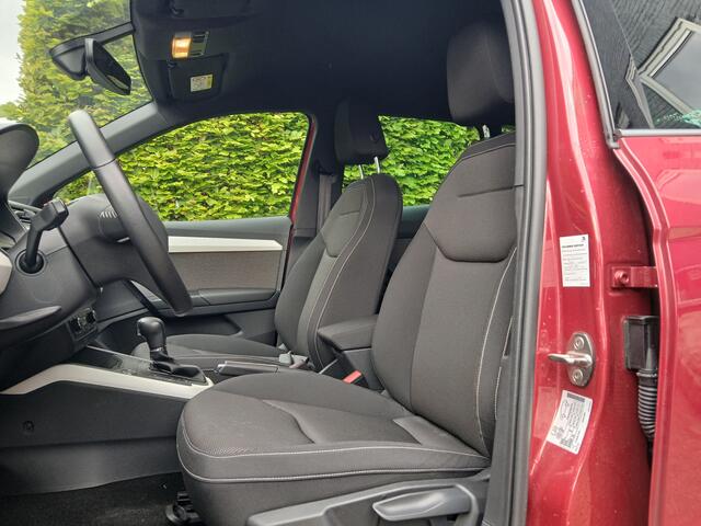 Seat Arona 1.0 TSI Xcellence Launch Edition / 4 seizoenbanden / automaat / camera / NL auto