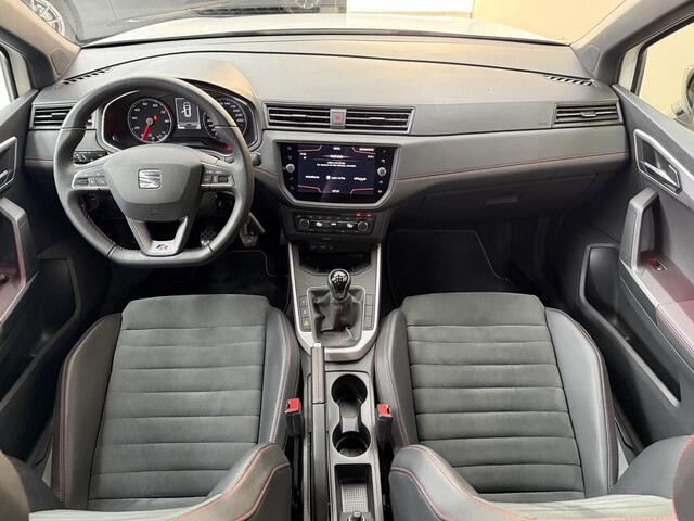 Seat Arona 1.5 TSI EVO FR, 150Pk, 2019, 1ste eigenaar, Trekhaak, Navigatie, Climate control, Cruise control, Automatische verlichting, 18" Lichtmetalen velgen,