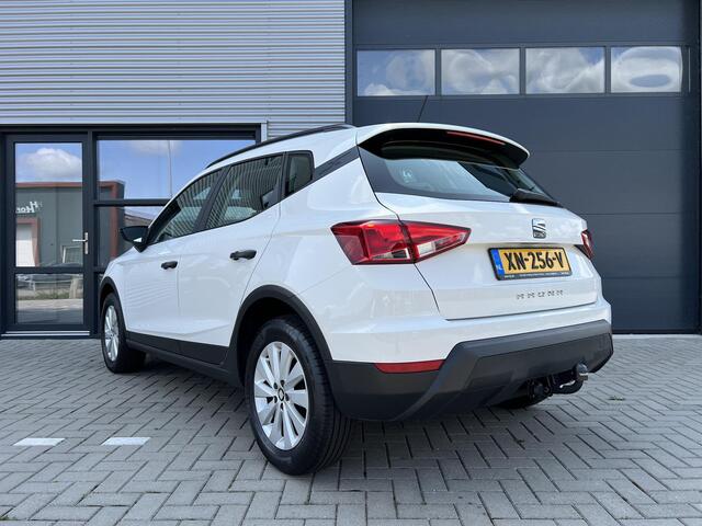 Seat Arona 1.0 TSI Reference ?Apple Carplay & Android Auto ?Airco ?Limiter ?Trekhaak ?Lichtmetalen velgen