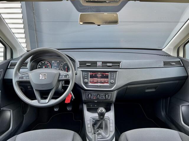 Seat Arona 1.0 TSI Reference ?Apple Carplay & Android Auto ?Airco ?Limiter ?Trekhaak ?Lichtmetalen velgen
