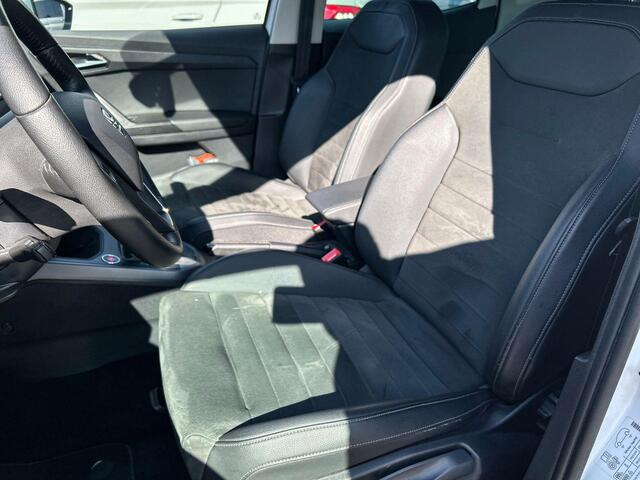 Seat Arona 1.0 TSI Style Limited Edition 95PK | Dodehoekbewaking | Achteruitrijcamera | Virtual cockpit |