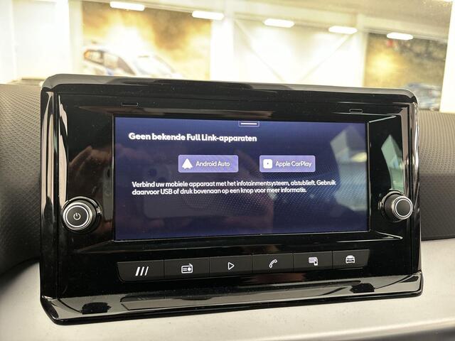 Seat Arona 1.0 Tsi 95pk FR · Apple/Android Car Play · P-Sensoren · ACC · DAB · 17'' Inch · Garantie t/m 01-04-2028 of 80.000km