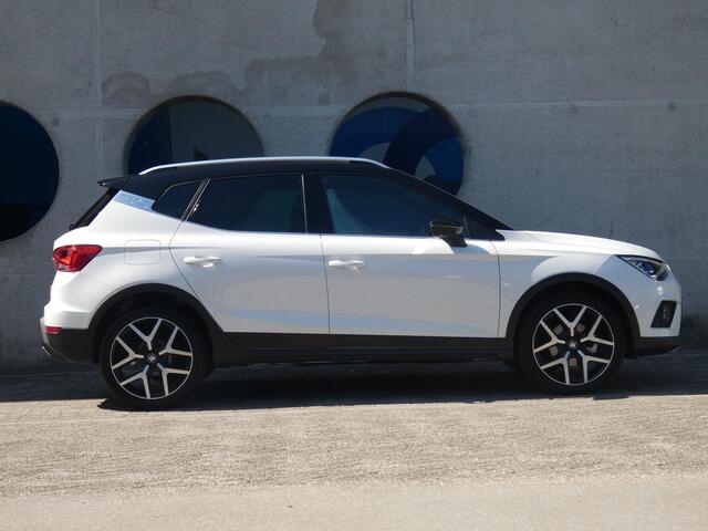 Seat Arona 1.0 TSI FR | NAVIGATIE | ACHTERUITRIJCAMERA |