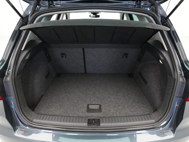 Seat Arona 1.0 TSI 110pk DSG Style Leer Alcantara Carplay Navigatie Camera Parkassist