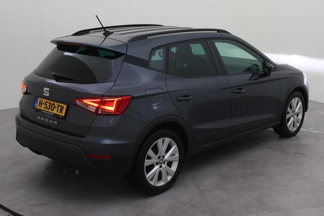 Seat Arona 1.0 TSI Style Business Intense / CAMERA/ LED/ NAVI/ GETINT GLAS/ CLIMA/ 16" LMV