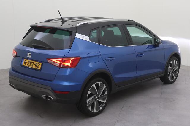 Seat Arona 1.0 TSI FR Business Intense / Navigatie / Digitaal dashboard / App connect / Climate controle / Camera / Parkeer sensoren V+A /
