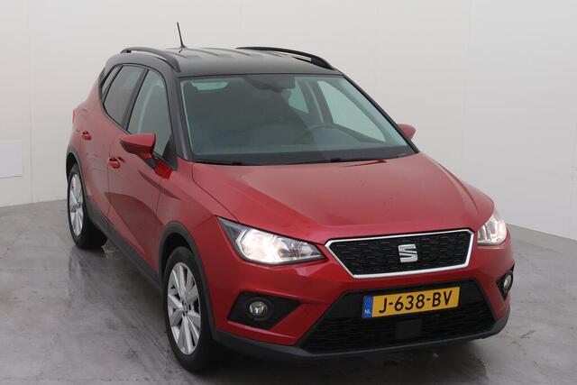 Seat Arona 1.0 TSI 95pk Style Business Intense / Stoelverwarming voor / Achteruitrij camera / 17'' LM velgen / Navigatie / Carplay