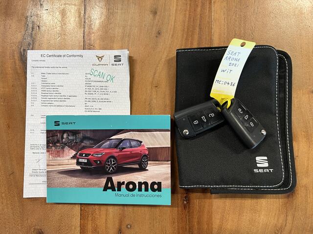 Seat Arona 1.0 TSI FR *Virtual Cockpit* Automaat / CarPlay / Camera / P-Assist / Adaptive Cruise / Clima / PDC / LED / Bluetooth / 17"LMV