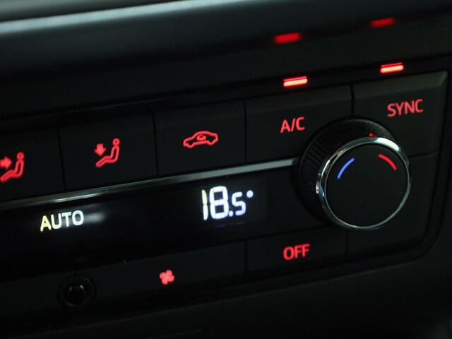 Seat Arona 1.0 TSI 85KW/115PK Style · Navigatie · Camera + parkeersensoren · App-connect · Cruise Control ·