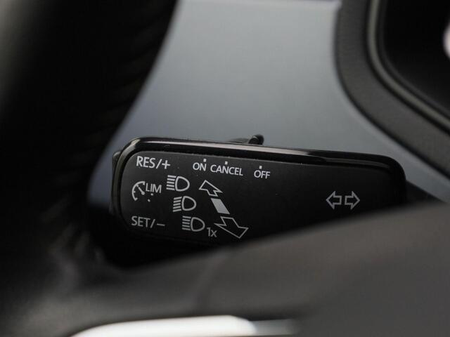 Seat Arona 1.0 TSI 85KW/115PK Style · Navigatie · Camera + parkeersensoren · App-connect · Cruise Control ·