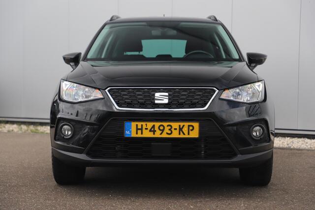 Seat Arona 1.6 TDI Style Business Intense Trekhaak Virtual Cockpit Beats Audio Adaptive Cruise Navigatie Achteruitrijcamera Blind Spot Stoelverwarming