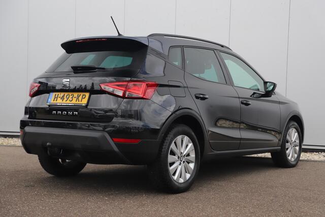 Seat Arona 1.6 TDI Style Business Intense Trekhaak Virtual Cockpit Beats Audio Adaptive Cruise Navigatie Achteruitrijcamera Blind Spot Stoelverwarming