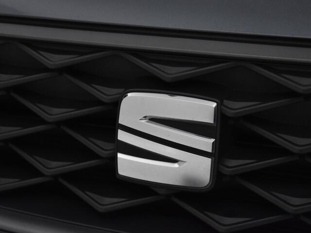 Seat Arona 1.0 Tsi 110pk DSG FR · Camera · Apple/Android Car Play · Park Assist · Navi · Cruise Control · 17'' Inch ·