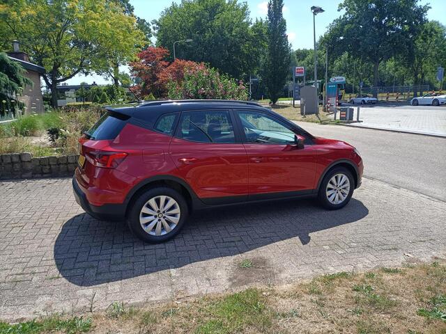 Seat Arona 1.0 Style Buss, Navi,Trekhk afn,Camera,Park a