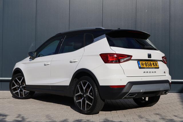 Seat Arona 1.0 TSI FR Business Intense Automaat | Stoelverwarming | Camera | Virtual Cockpit | ACC | LED