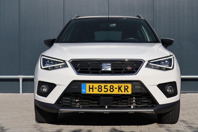 Seat Arona 1.0 TSI FR Business Intense Automaat | Stoelverwarming | Camera | Virtual Cockpit | ACC | LED