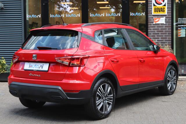 Seat Arona 1.0 TSI Style Business Matrix LED/Camera/Keyless/Acc/Ecc/App-Connect/17"