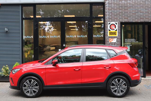 Seat Arona 1.0 TSI Style Business Matrix LED/Camera/Keyless/Acc/Ecc/App-Connect/17"
