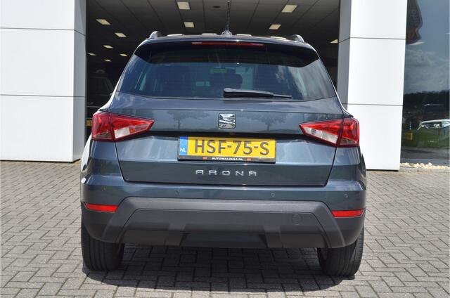 Seat Arona 1.0 TSI Comfortstoelen Achteruitrij camera Dodehoek-assistent Apple Carplay/Android Auto